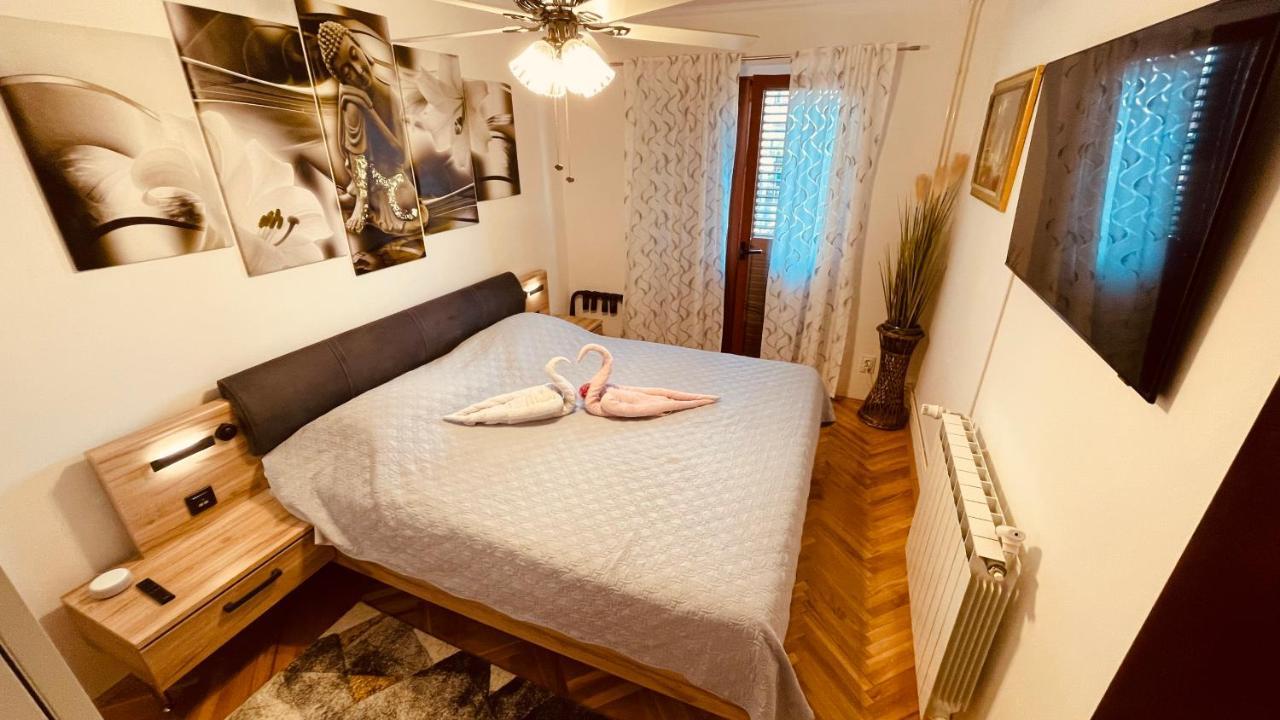 Appartamento The Secret Orchid Rovigno Esterno foto